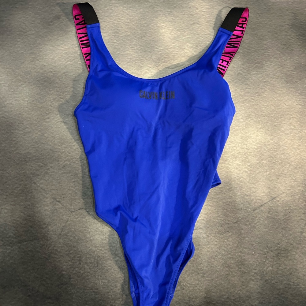Sexy Lowback, High Rise Calvin Klein Blue and Pink One Piece Swimsuit size S